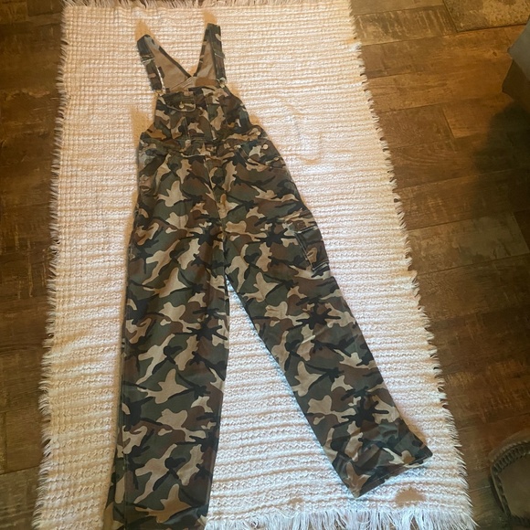 Men’s Camo Jean Overalls Size M Vintage NWOT - Picture 8 of 16